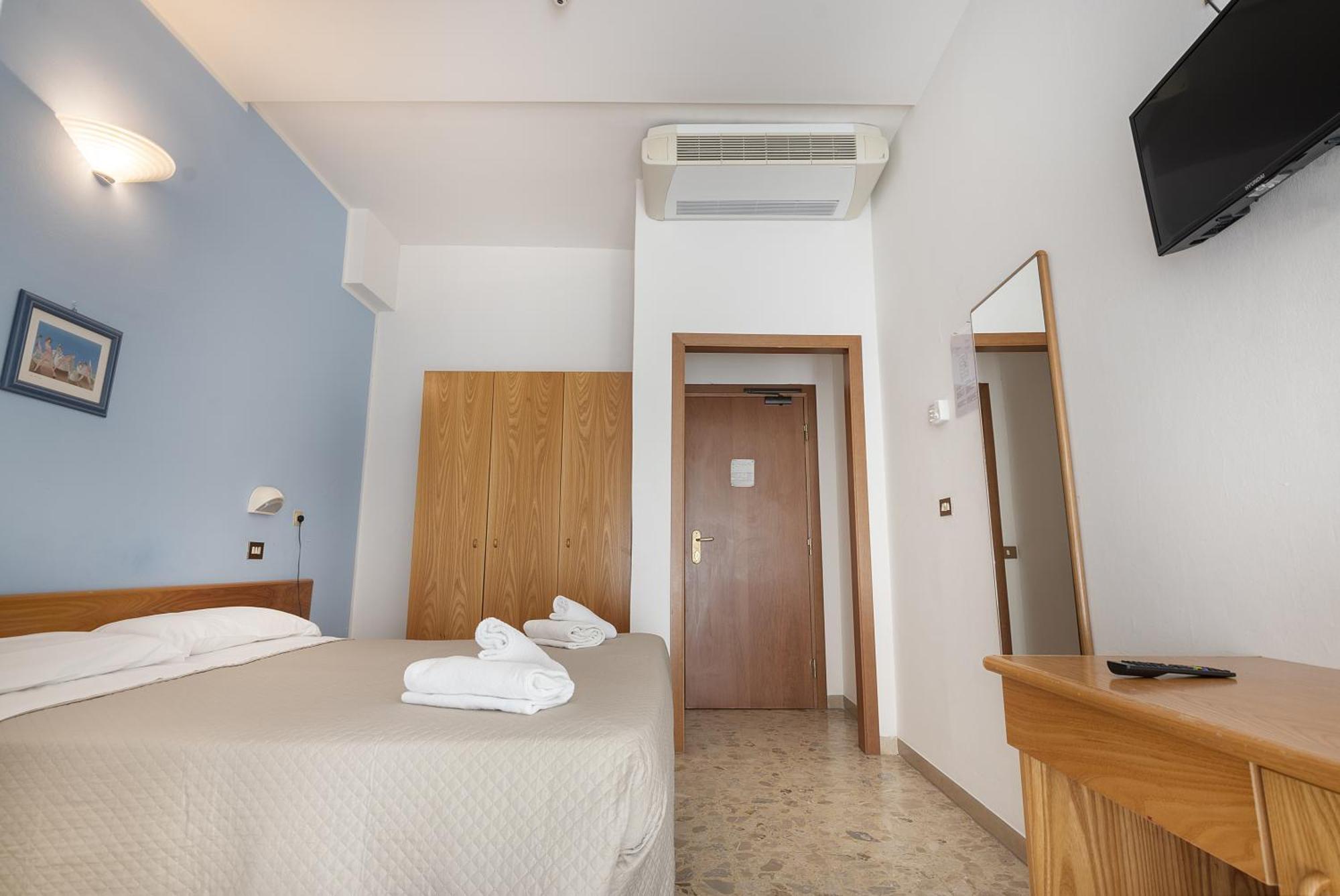 Hotel Santiago Rimini Eksteriør billede